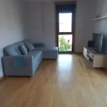 Piso De 2 Y Garaje Junto A Valladolid *