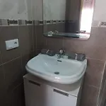 Piso De 2 Y Garaje Junto A Valladolid