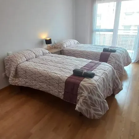 Piso De 2 Y Garaje Junto A Valladolid *