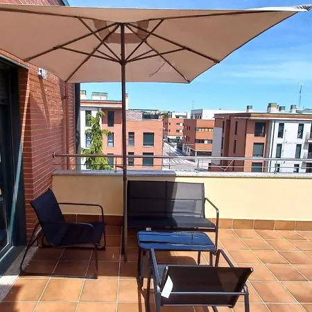 Piso De 2 Y Garaje Junto A Valladolid Apartment