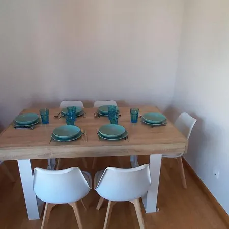 Piso De 2 Y Garaje Junto A Valladolid *
