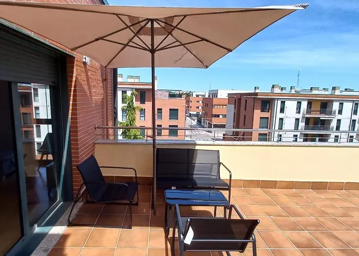Piso De 2 Y Garaje Junto A Valladolid Apartment