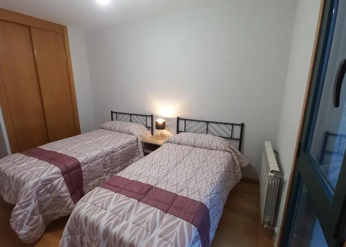 Piso De 2 Y Garaje Junto A Valladolid * Arroyo de la Encomienda